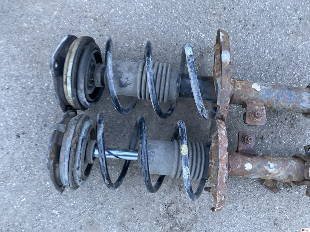 Подвеска передняя , Пружина, Nissan Micra K12 (2002-2010)