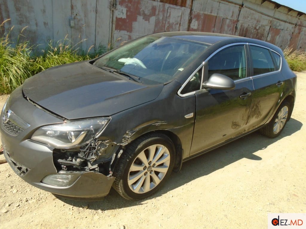 Opel Astra J Dezmembrare auto !!!