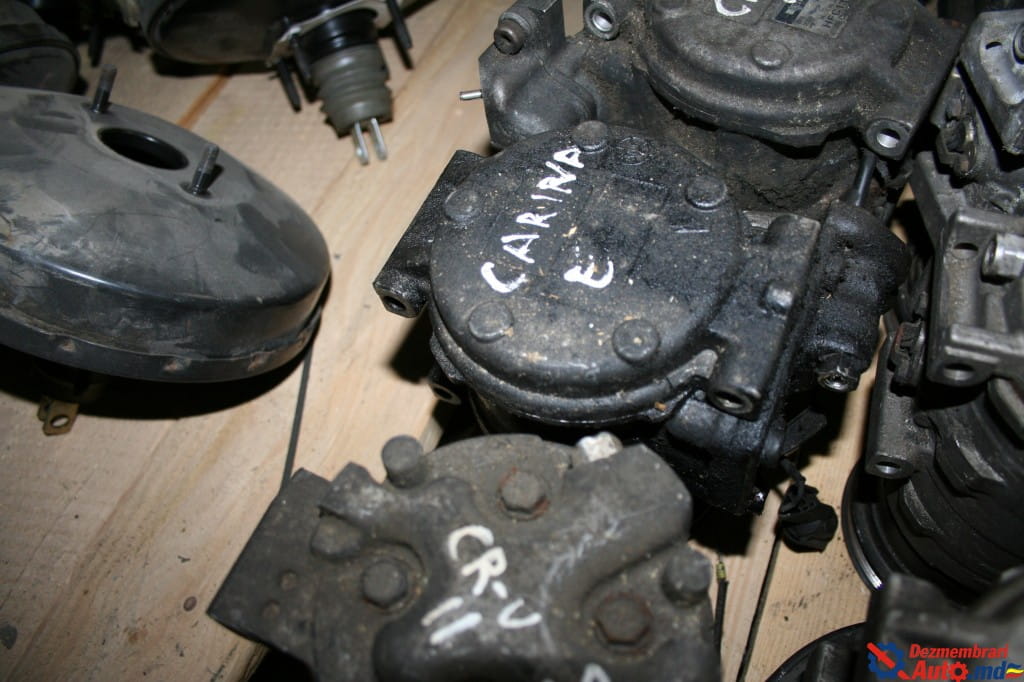 Компрессор кондиционера, Toyota Carina E (0)