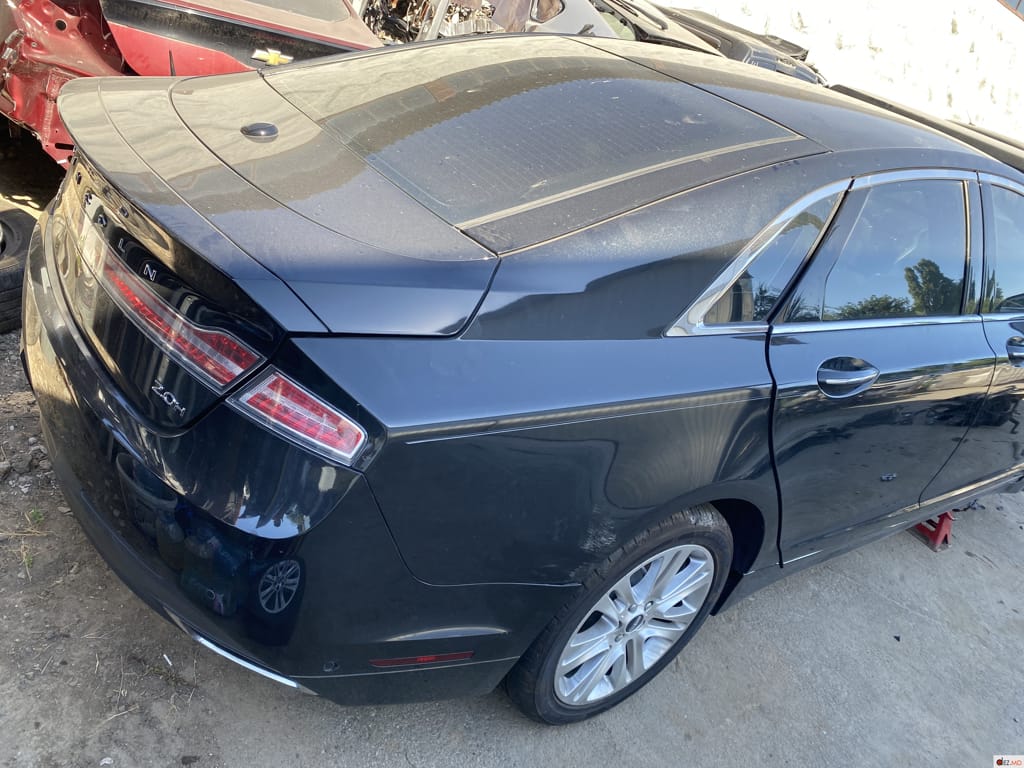 Запчасти Lincoln MKZ