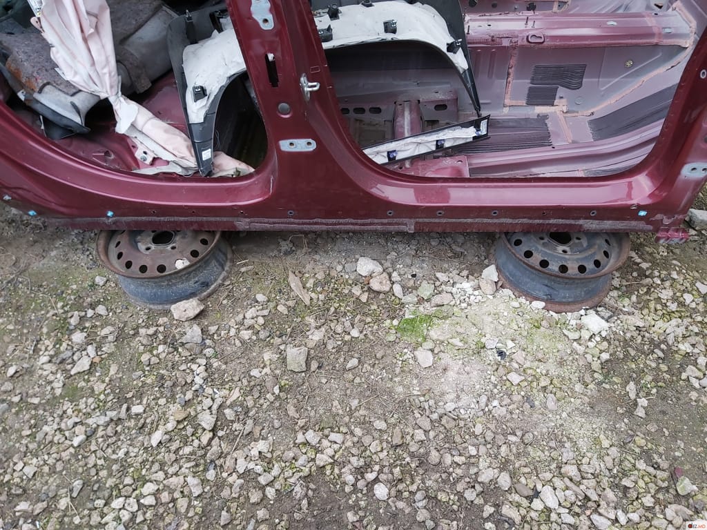 Пороги, Пороги, Chevrolet Volt (2015-2019)