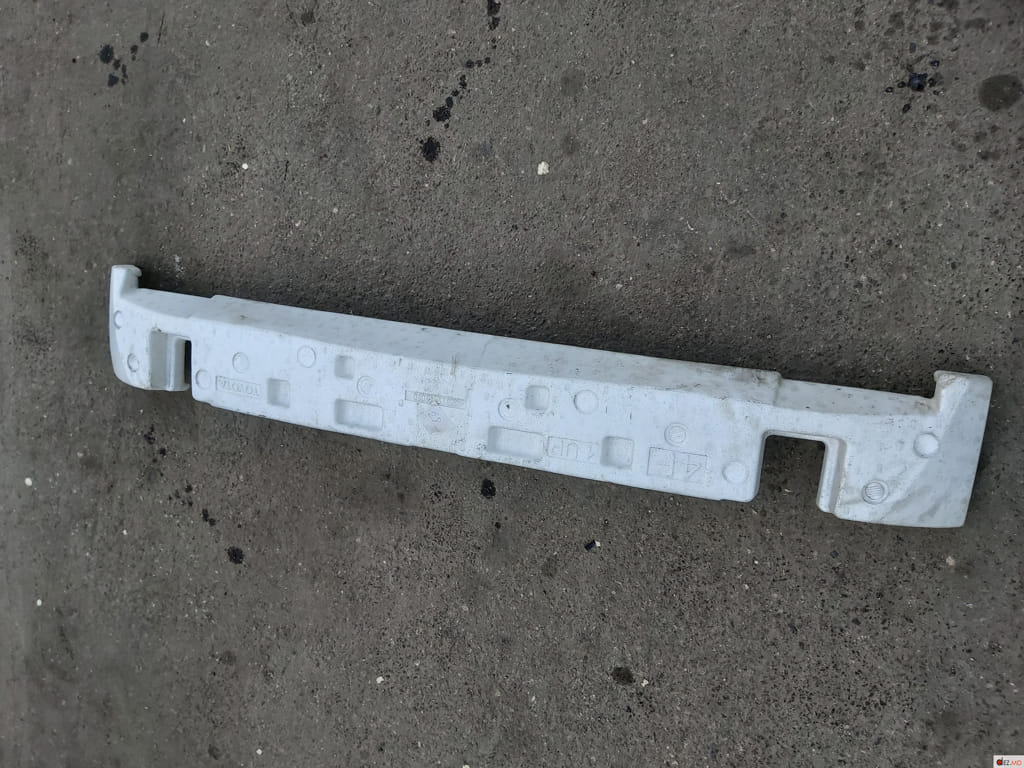 Бампер передний, Абсорберы Бампера, Toyota Prius V - Plus (2011-2019)