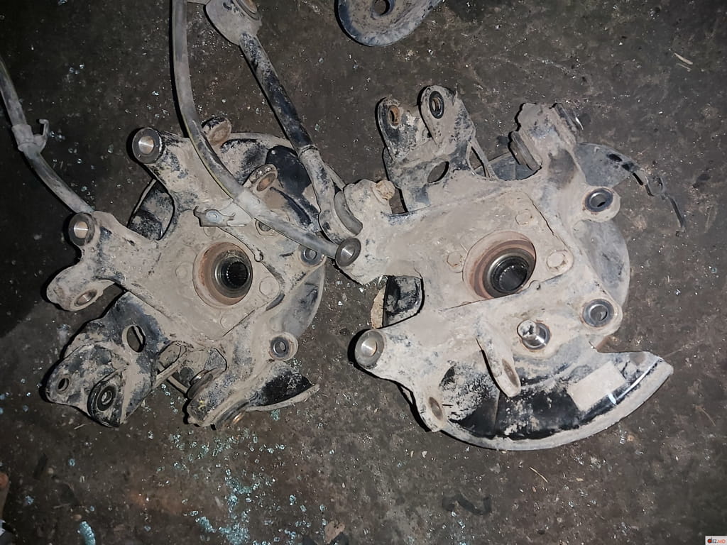 Подвеска задняя, Рычаг подвески, Toyota Rav4 (2013-2017)