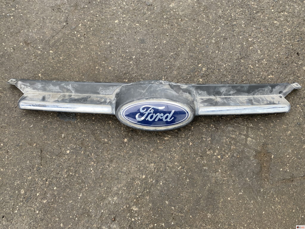 Решетка радиатора, Решотка радиатора, Ford Focus (2011-2015)