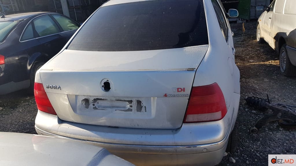 VW BORA Dezmembrare auto !!!