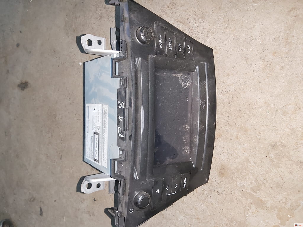 Автозвук / автоакустика, Магнитола, Toyota Prius V - Plus (2011-2019)