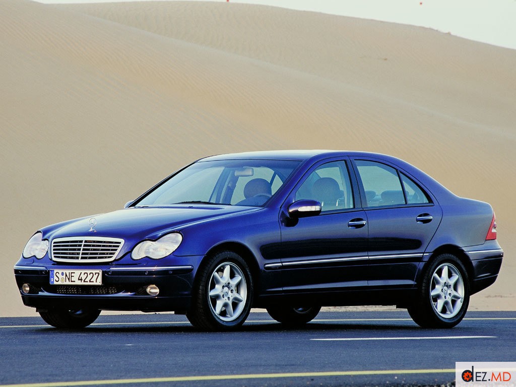 Mercedes-Benz C-Class W203 Dezmembrare !