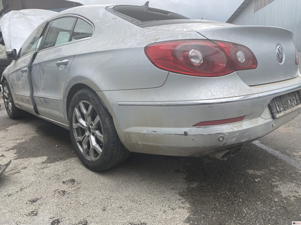 Dezmembrare VW Passat CC