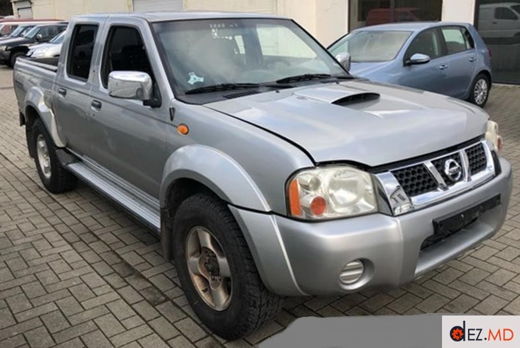 Nissan Navara 2004 2.5TDi запчасти piese aut
